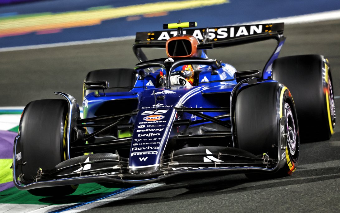 Sainz FP2 Jeddah