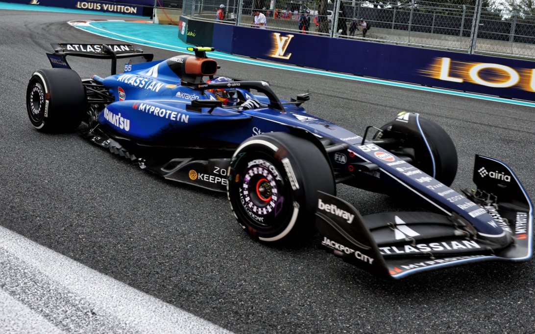 Sainz Miami