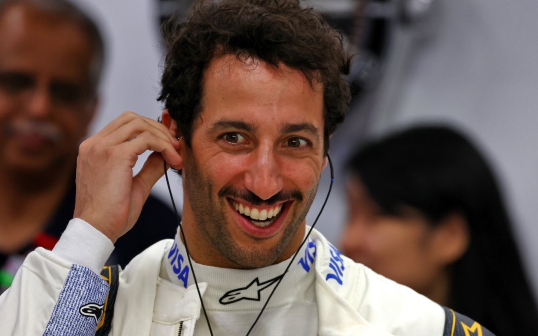 Ricciardo race Singapore