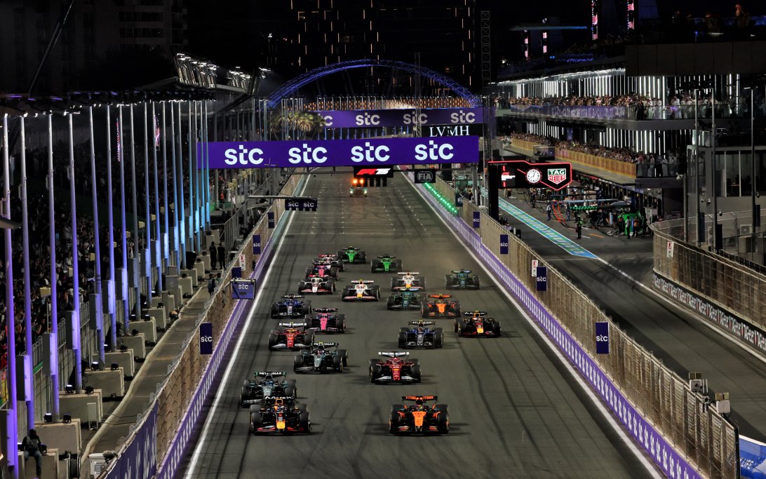 Race start Jeddah